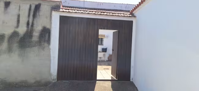 CH-114 - Casa en Albalá