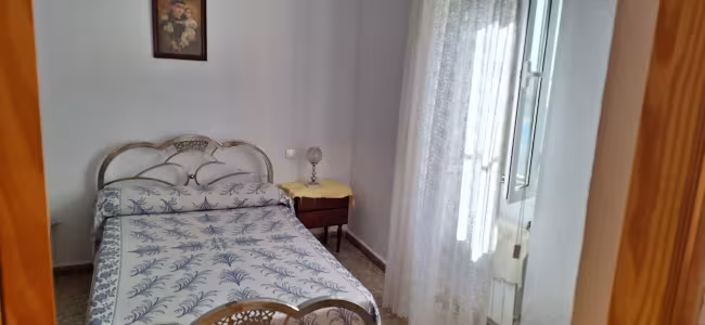 CH-114 - Casa en Albalá